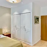Gabriela Guest house 3*