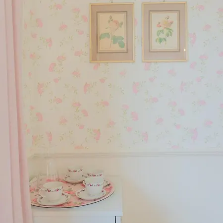 Gabriela Boutique In Poertschach Guest house Portschach am Woerthersee