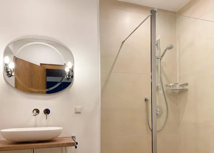 Gabriela Portschach am Woerthersee